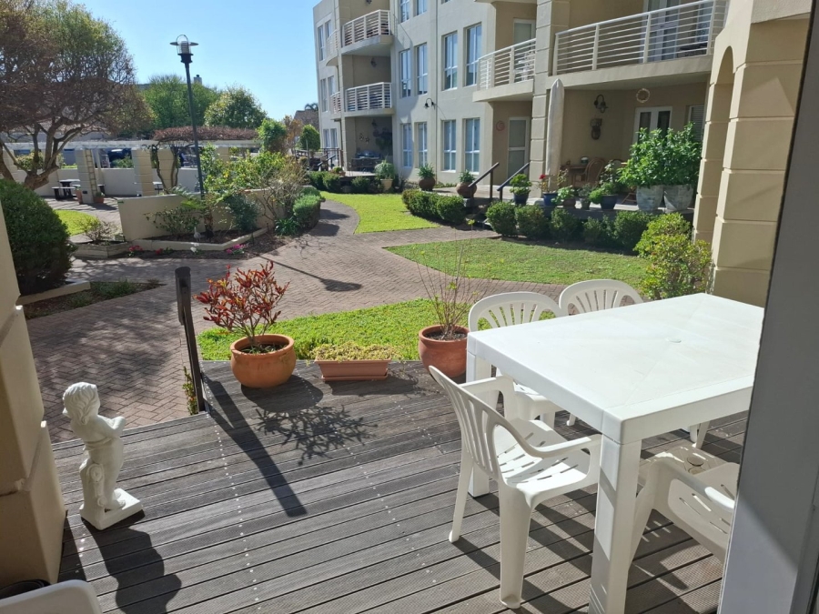 To Let 2 Bedroom Property for Rent in Harbour Island Western Cape